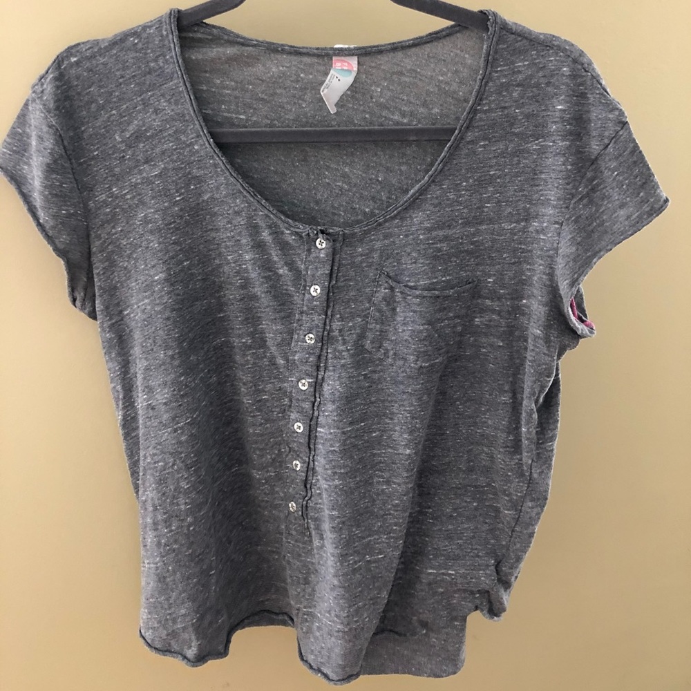 Free People Size Small Grey shirt